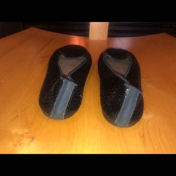 Calvin Klein - Python Ballerina Flats - Picture 3 of 3